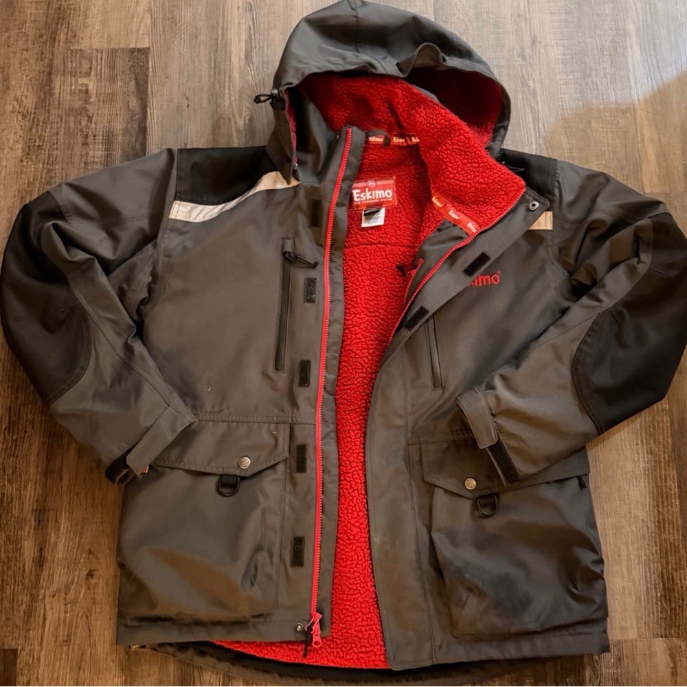 Men’s Eskimo Roughneck ice fishing jacket sz Med